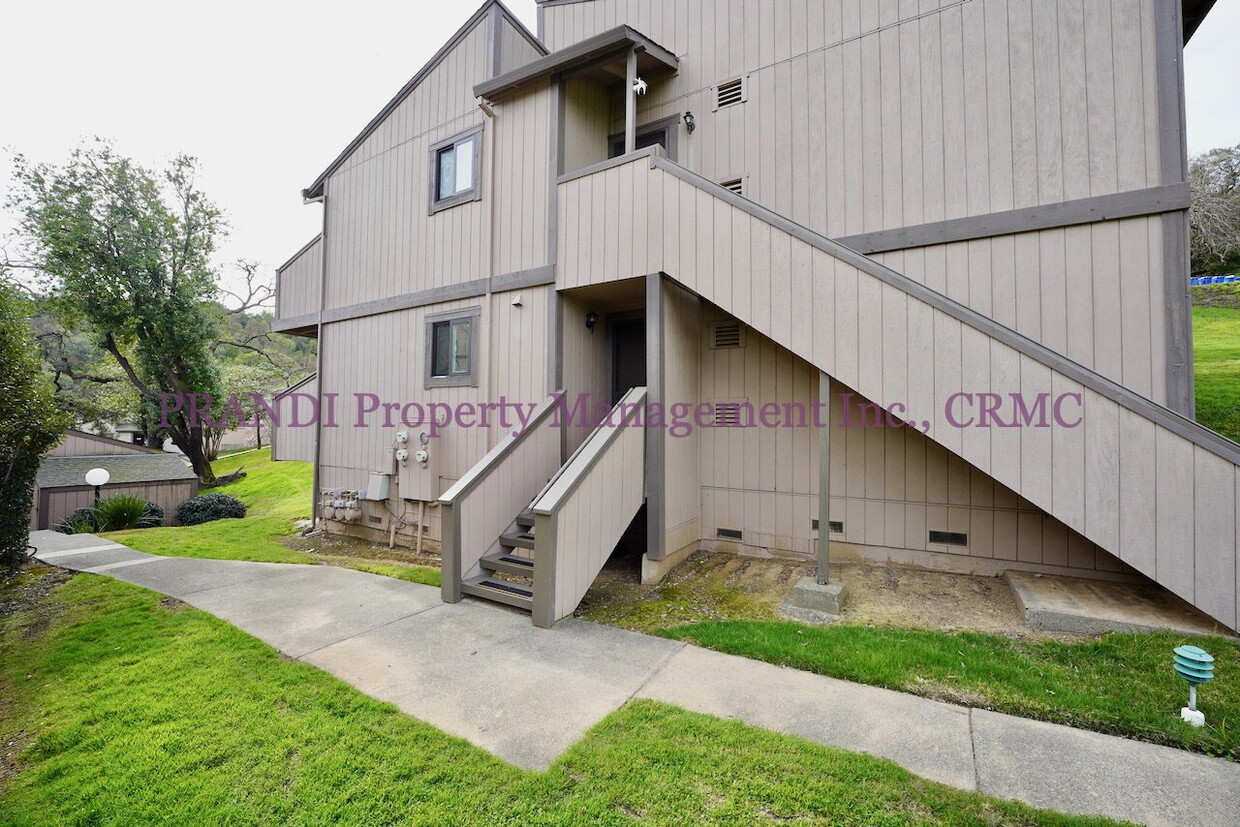 Foto principal - Convenient Novato Apartment with Great Nat...