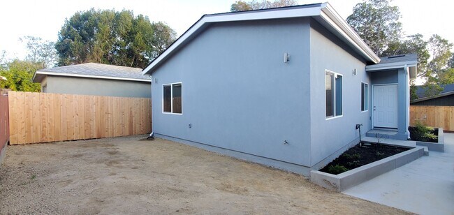 Foto del edificio - 432 Grand Ave