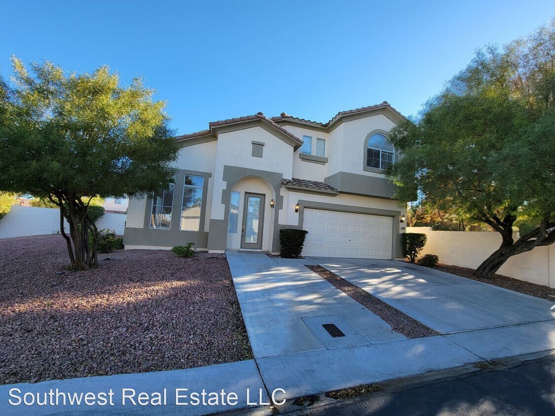 Primary Photo - 308 Lakewood Garden Dr