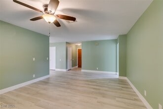 Building Photo - 605 Mosswood Dr