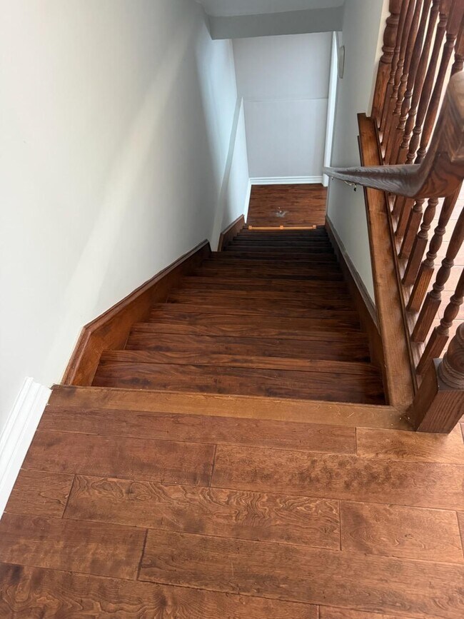 Foto del edificio - 4428 Moorpark Townhome