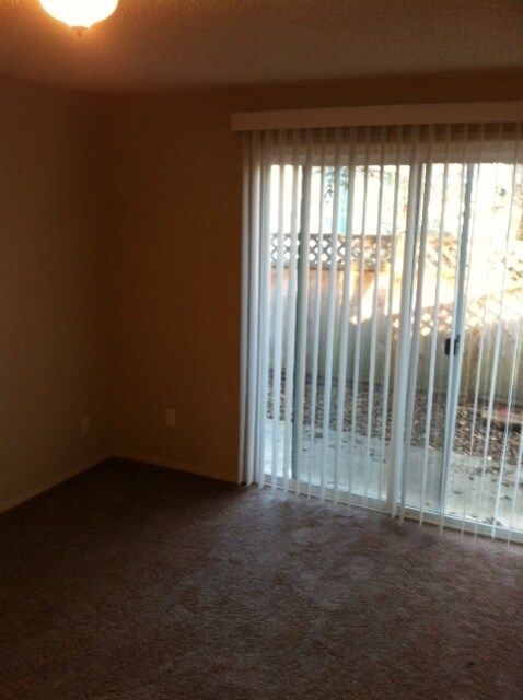 Foto del edificio - (858) Foxfire Apartments - 2 Bedroom / 1 B...