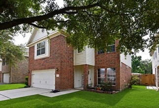 Building Photo - 29631 Turnbury Village Dr