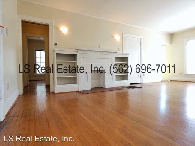 Foto del edificio - 6513 Bright Ave