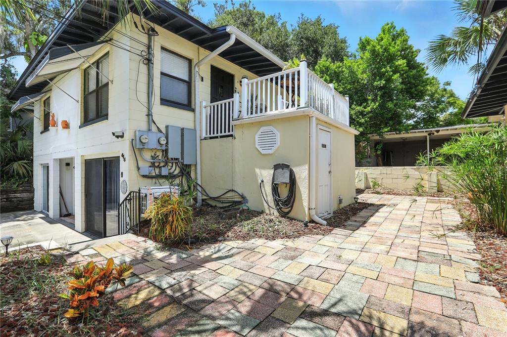 Primary Photo - 614 N Hyer Ave
