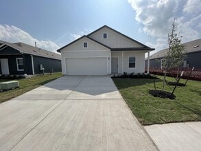 Building Photo - 2327 Red Sky Dr