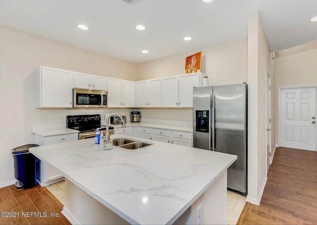 Building Photo - 774 Ginger Mill Dr