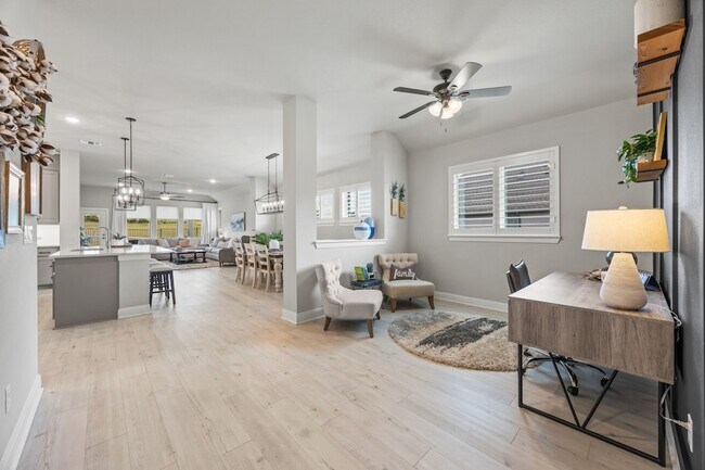 Foto del edificio - 2102 Clearwater Way