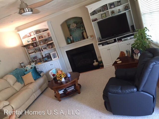 Building Photo - 6 br, 4 bath House - 920 Artesia Way