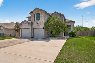 Building Photo - 15222 Harlin