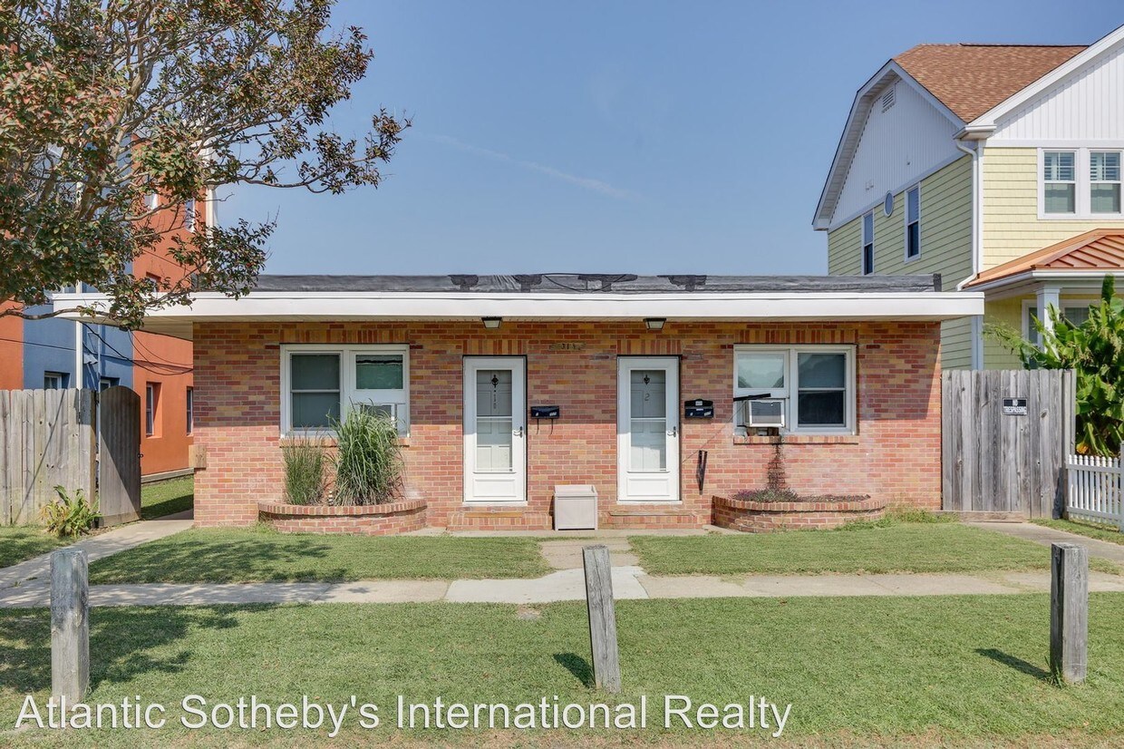Building Photo - 315 15th St