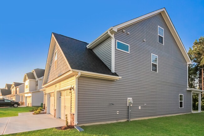 Foto del edificio - 408 Anchor Hitch Ct