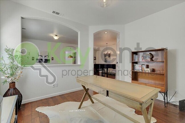 Building Photo - 4510 Pheasant Ln