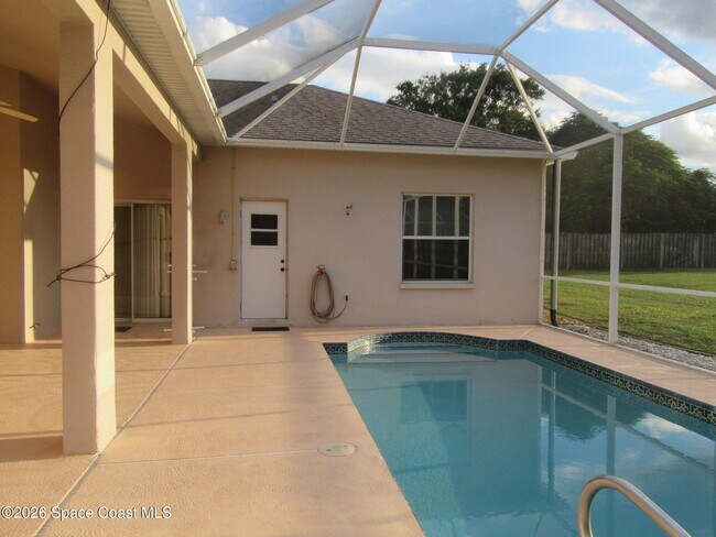 Foto del edificio - 1804 Abbeyridge Dr