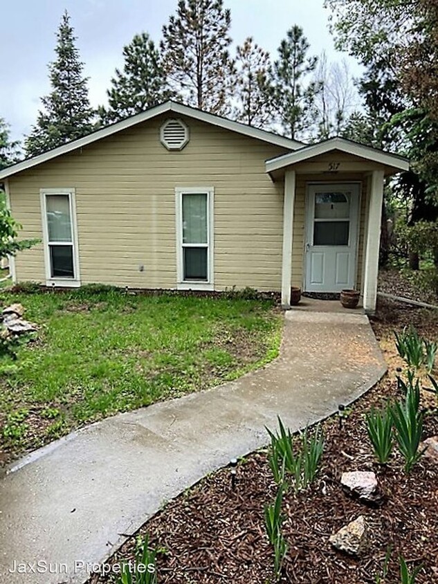 Primary Photo - 1 br, 1 bath House - 517 Crockett Lane
