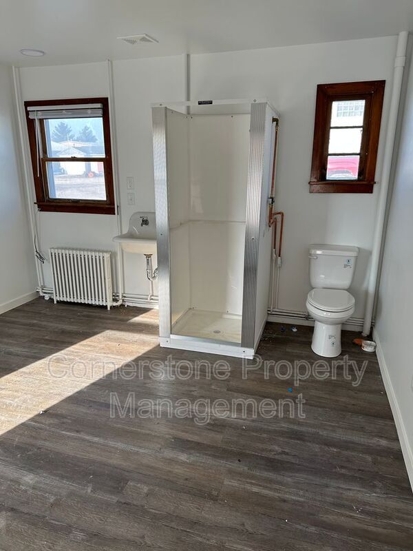 Foto del edificio - 1149 3rd Ave NW