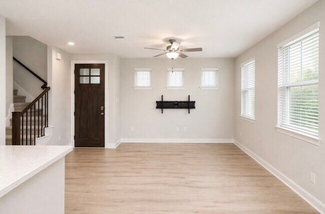 Foto del edificio - 4208 Peaceful Pines Ln