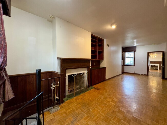 Foto del edificio - Large 3bedroom Rowhome in Upper Fells -Par...