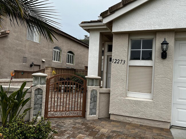 Building Photo - 12273 Briardale Way