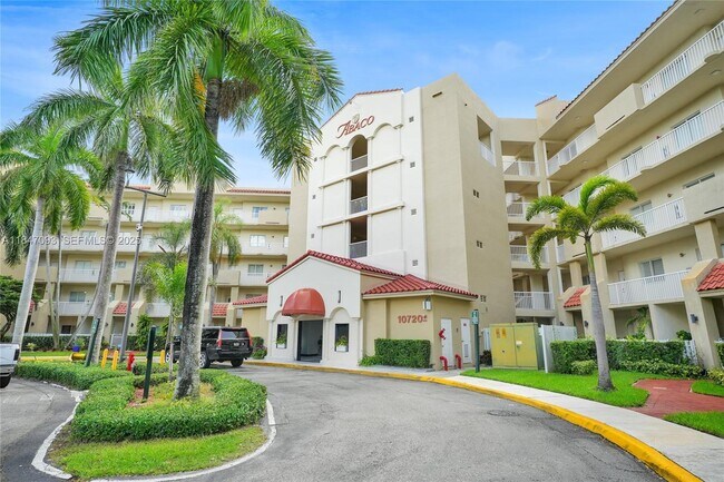 Foto del edificio - 10720 NW 66th St