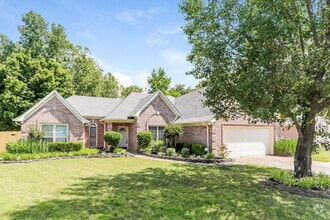 Building Photo - 8642 Tropicana Dr N