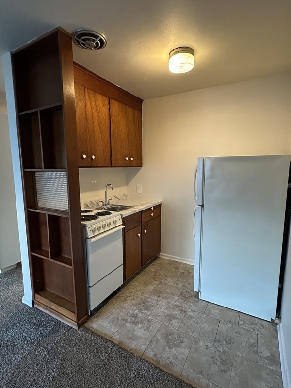 Foto del edificio - 5926 Fauntleroy Wy SW