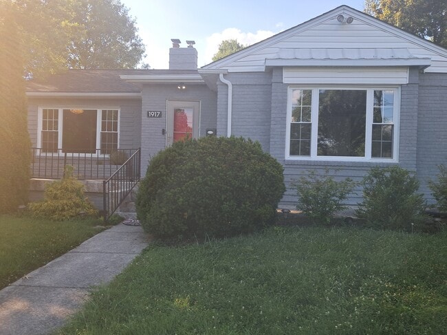 Foto del edificio - 1917 Plyers Mill Rd