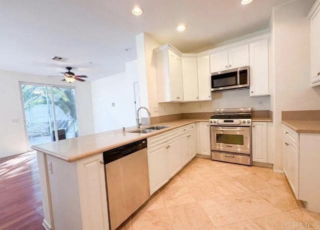 Building Photo - 4096 Peninsula Dr