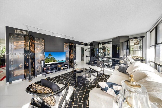 Foto del edificio - 800 Parkview Dr