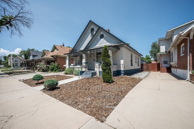 Building Photo - 121 Lake Ave