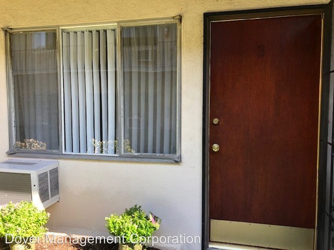 Foto del edificio - 1011-1013 Winchester Ave