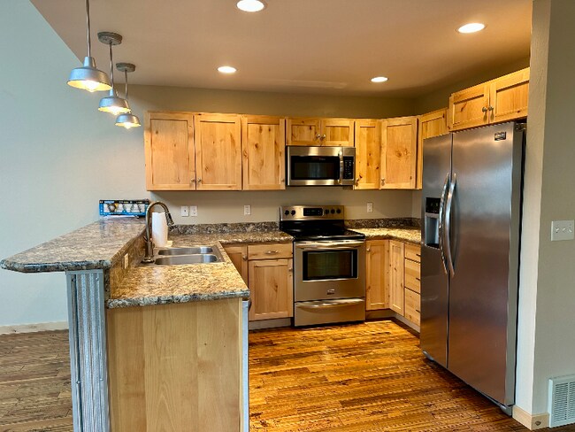 Foto del edificio - 1719 Euclid Ave