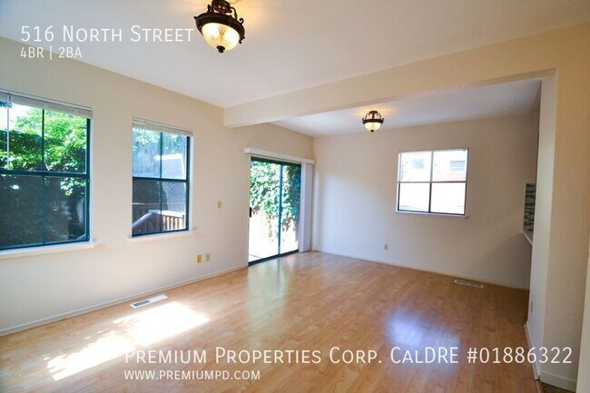 Foto del edificio - 514-516 North St