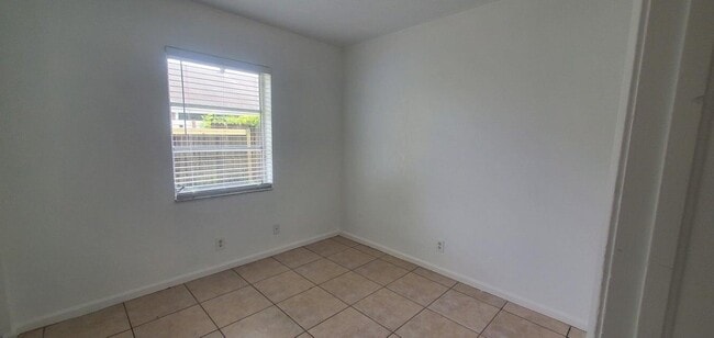Foto del edificio - 9212 W Highland Pines Dr