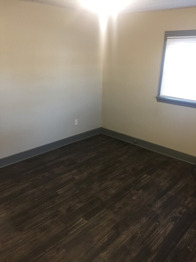 Bedroom 2 - 683 Hanley St