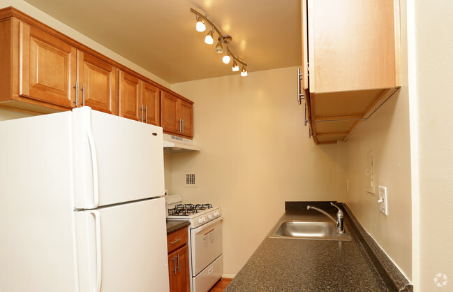 Kitchen - Pennsylvania House