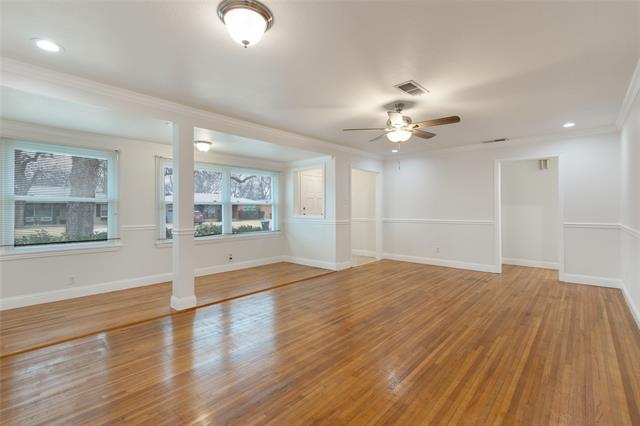Building Photo - 5449 Santa Barbara Ave