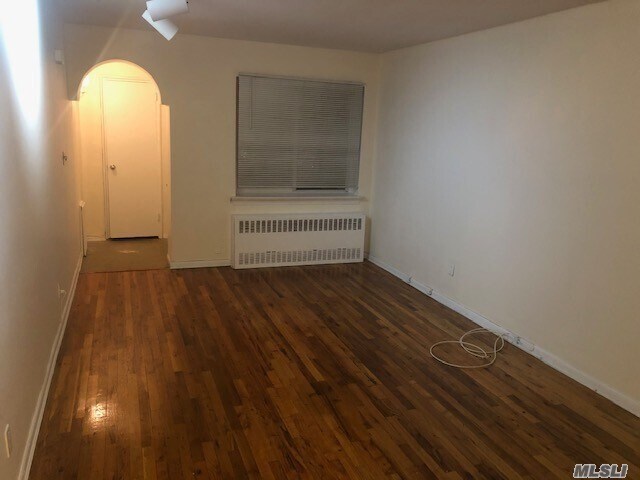 Building Photo - 25-40-2578 78th St