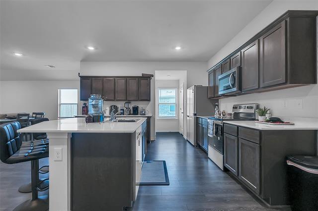 Foto del edificio - 1208 Community Way