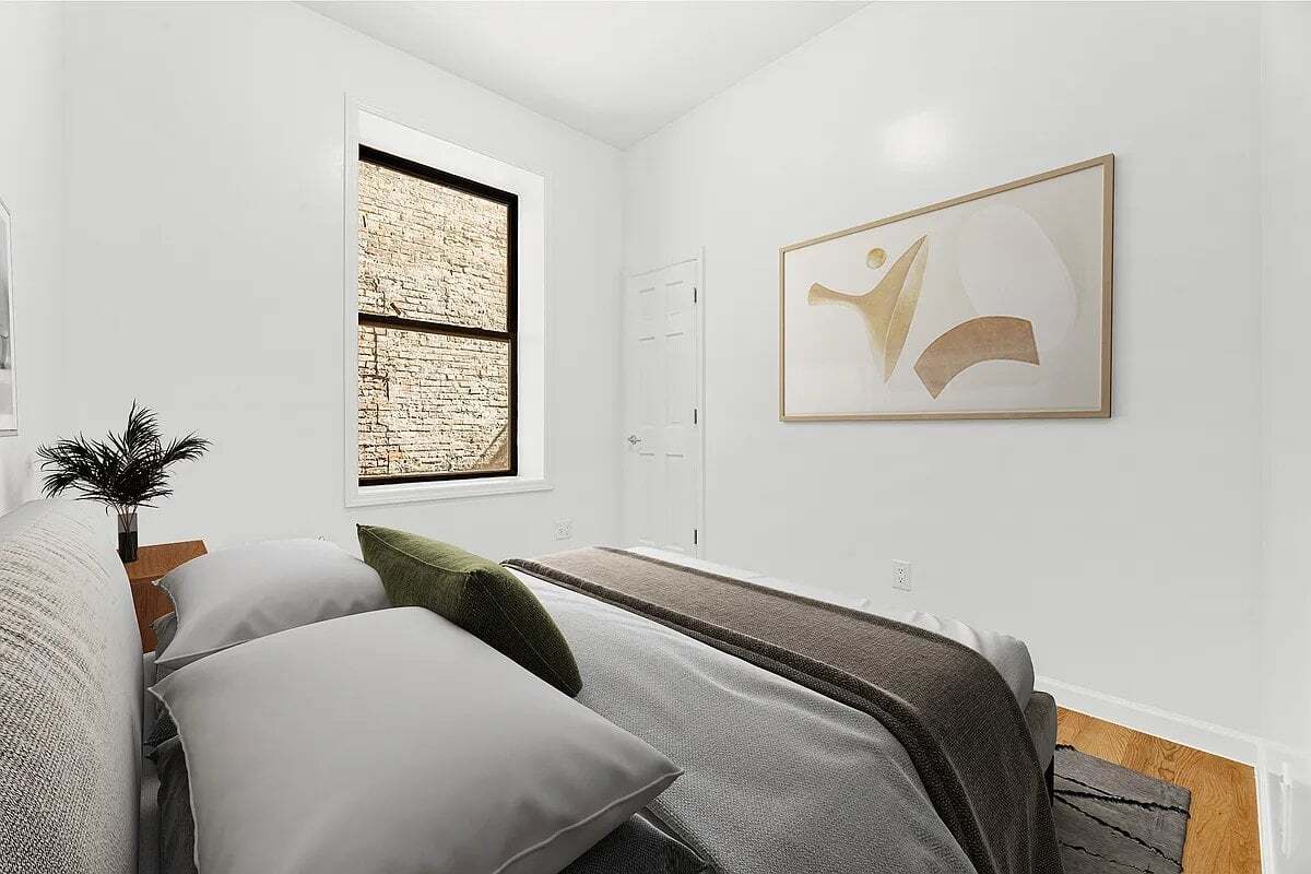 Foto del edificio - 164 Waverly Pl