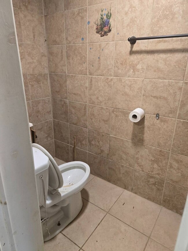 Foto del edificio - 1075 Sweeten Creek Rd