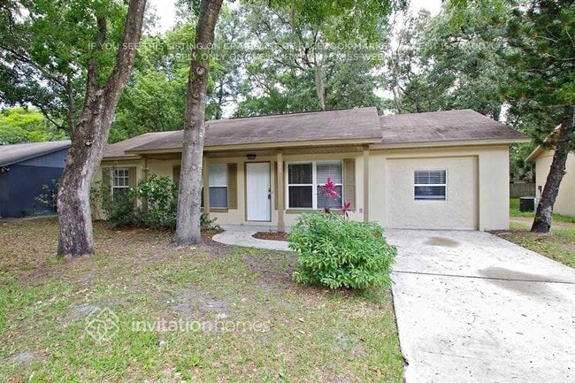 Building Photo - 320 San Lanta Cir