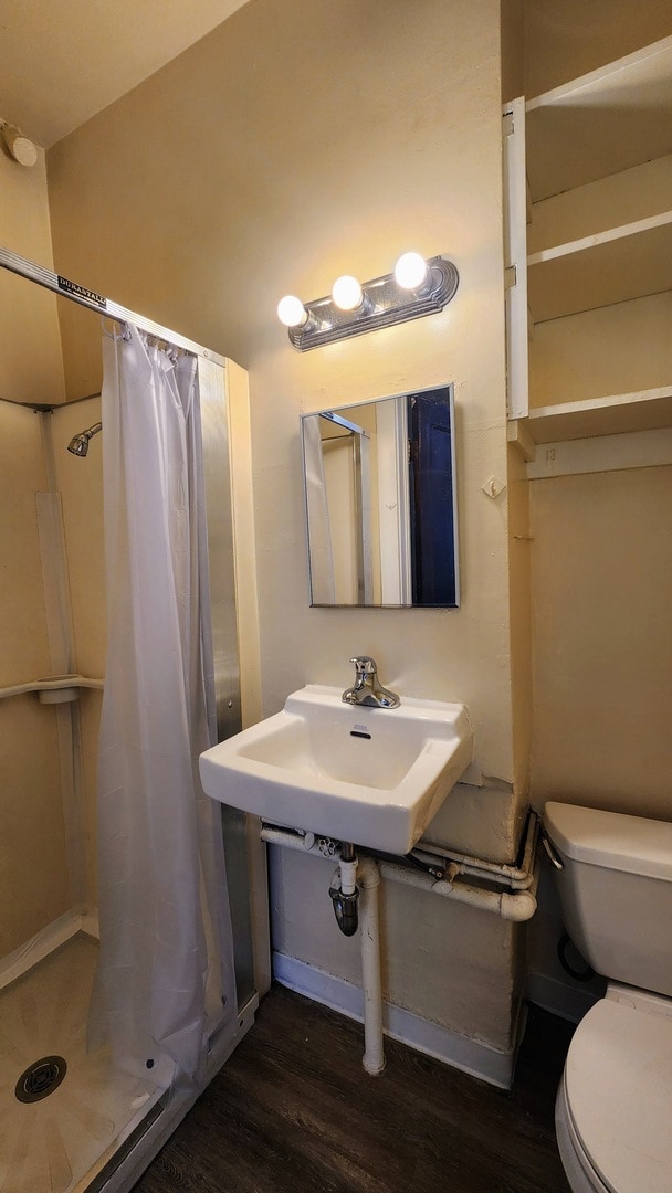 Foto del edificio - 1919 W Berteau Ave