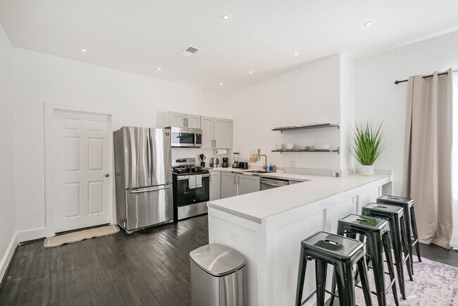 Foto del edificio - 3309 Webster St