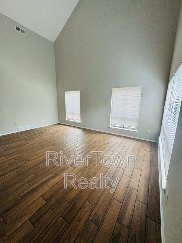 Photo - 3364 Fairbanks St House