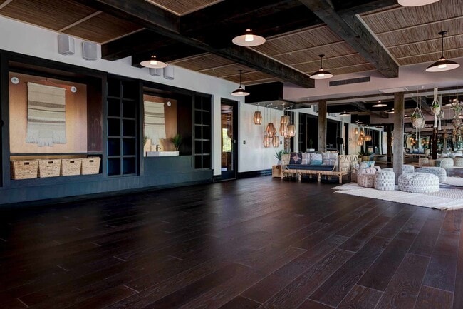 Building Photo - Quarry Town