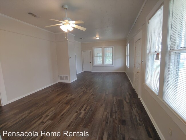 Building Photo - 3 br, 1 bath House - 5404 N Blue Angel Par...