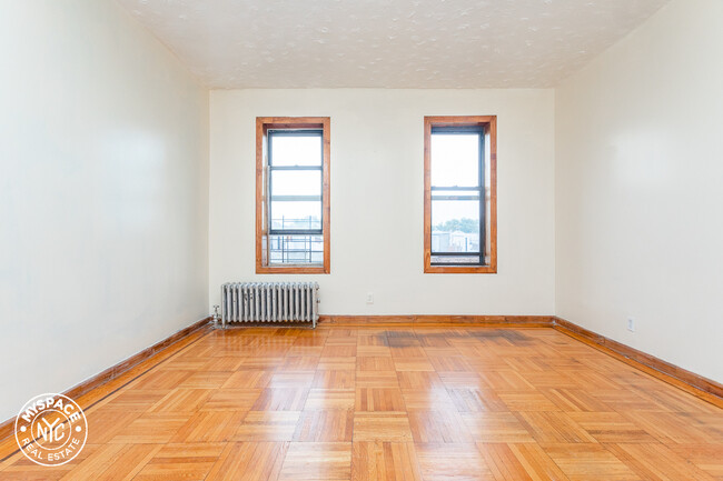 Foto del edificio - 947 Montgomery St