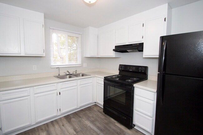 Foto del edificio - Charming 3 Bedroom 2 Bath Home