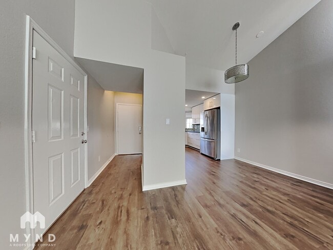 Foto del edificio - 413 W Renee Dr
